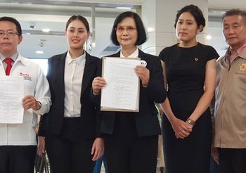 ตัวแทน 6 พรรค จี้ กกต. เปิดเผยคะแนนเลือกตั้ง เพื่อความโปร่งใส