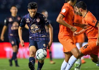 ผลบอล : สำรองพาชัย! บุรีรัมย์ ยูไนเต็ด รัว ประจวบ เอฟซี ครึ่งหลัง 2-0