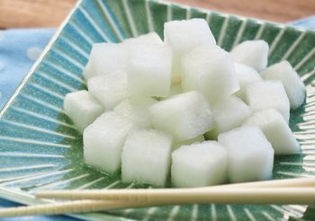 วิธีทำ หัวไชเท้าดอง เครื่องเคียงแสนโปรด กินกับไก่ทอดเกาหลี