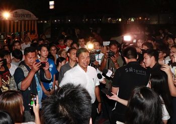 “ชัชชาติ” บุกมหาวิทยาลัยธรรมศาสตร์ เคลียร์ปม #SaveChiangrak