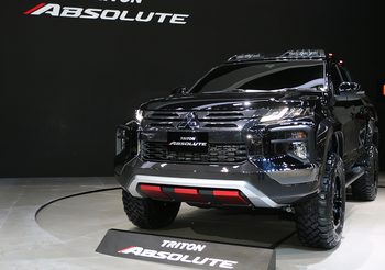 Mitsubishi Triton Absolute ดำดุมาดใหม่ แกร่ง ลุย ทุกอุปสรรคเส้นทาง ออฟโรด