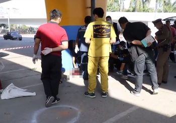 สลดใจ ! หนุ่มพิการนั่งวีลแชร์เสียชีวิตปริศนา ตั้งธงฆาตกรรม-ฆ่าตัวตาย