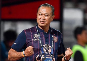 ดาวแชมป์เต็มเสื้อ! เนวินสุดกร้าว ‘บุรีรัมย์นำแล้ว… นำเลย’