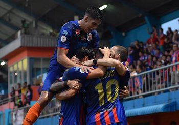 ‘แป้ง’ บอกว่าโหดจัด! ท่าเรือถล่มประจวบ 5-0 ขยับขึ้นจ่าฝูงไทยลีก