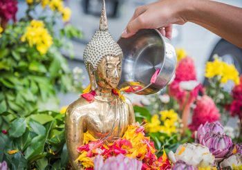 คําอวยพรวันสงกรานต์ รวมประโยคอวยพร สวัสดีปีใหม่ไทย