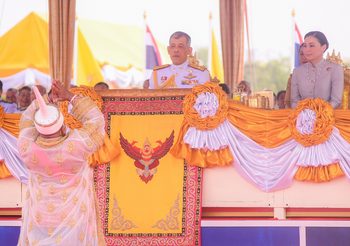 ในหลวง – สมเด็จพระราชินี เสด็จพระราชพิธีพืชมงคล จรดพระนังคัลแรกนาขวัญปี62