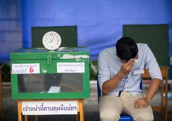 กกต. รับรอง ส.ส. แบบแบ่งเขต 349 รายแล้ว เว้นเชียงใหม่ เขต 8