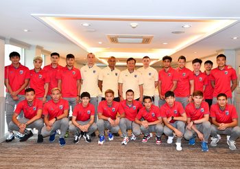ประเดิมดวลเวียดนาม! ช้างศึกเข้ารายงานตัวก่อนลุย คิงส์คัพ 2019