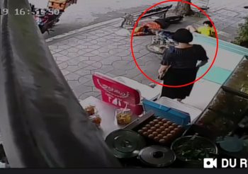 เปิดคลิป จยย. ขี่บนทางเท้า ชนคนได้รับบาดเจ็บ ย่านบางบอน