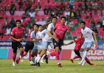 จอมล้มยักษ์! ชัยนาทเบียดโค่นบุรีรัมย์ 2-1 ยัดเยียดพ่ายนัดแรกไทยลีก