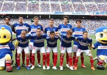 ‘ธีราทร’ แอสซิสต์! มารินอสดุเปิดรังถล่ม วิสเซิล โกเบ 4-1