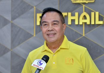 การตัดสินใจอยู่ที่โค้ช! สมยศกล่าวถึง ‘เมืองทอง’ กับทีมชาติไทย