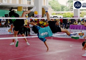 “สาวเมืองชล”พลิกโค่นราชบุรี คว้าเหรียญทอง ตะกร้อ ทีมเดี่ยวหญิง บุรีรัมย์เกมส์