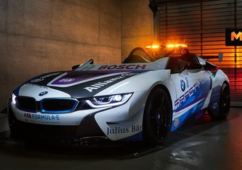 BMW เปิดตัว i8 Roadster Safety Carใหม่ล่าสุด ใช้ในการแข่ง Formula E