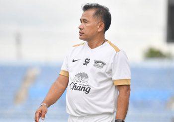 พร้อมดวลกามา! ‘โค้ชเตี้ย’ เชื่อมั่นลูกทีมแย้มมี 11 แข้งรับมือเมืองทอง