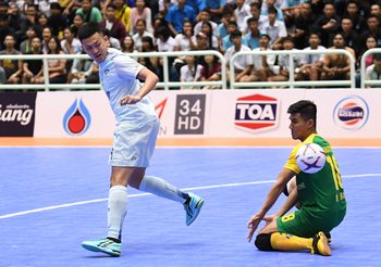ยิงไม่เลี้ยง! บลูเวฟ ถล่ม คานหัว 8-2 ลิ่วรอบรอง AFF FUTSAL CUP 2019