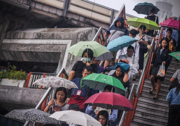 ทั่วไทยมีฝนฟ้าคะนอง ฝนตกหนักบางแห่ง กทม.-ปริมณฑล มีฝนเพิ่ม