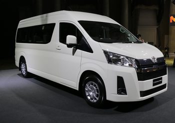 Toyota Commuter รถตู้โฉมใหม่ ปลอดภัย นั่งสบาย เริ่มต้น 1.299 ล้านบาท