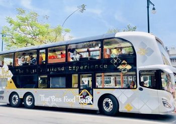Thai Bus Food Tour นั่งบัสสองชั้น  ชมเมืองรอบเกาะรัตนโกสินทร์