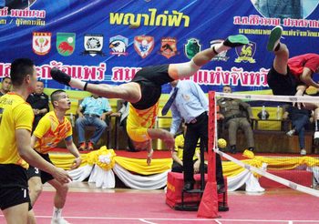ตะกร้อ ไทยแลนด์ลีก 2019 นัดที่ 8 “มังกรไฟ” เปิดบ้านดวล “พญาไก่ฟ้า” โมโนพลัส – monomax.me ยิงสด 17.30 น.