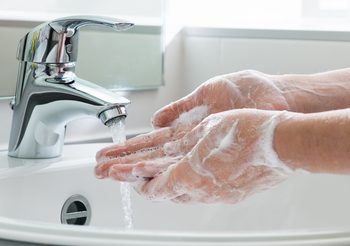 ล้างมือ คุณใช้เวลากี่วินาที? เชื้อโรคมากมายที่ติดมากับมือ ภัยใกล้ตัวคุณ