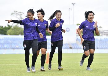 “ชบาแก้ว” ซ้อมมื้อสุดท้ายก่อนดวล เวียดนาม,“โค้ชก้าง” หวังรักษาแชมป์ให้ได้