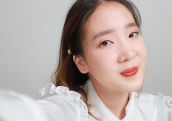 อินหนักมาก! How to แต่งหน้าสายเกาฉบับ IU ในซีรีส์เกาหลี Hotel Del Luna