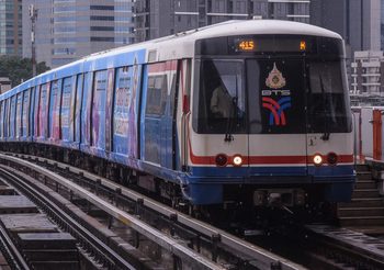 ประมวลภาพ พล.อ.ประยุทธ์ เปิดส่วนต่อขยาย รถไฟฟ้าบีเอส