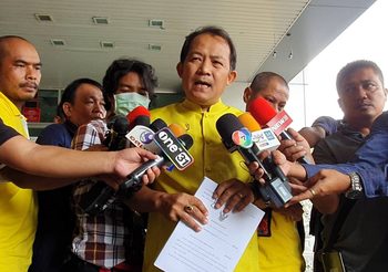 ‘ศรีสุวรรณ’ จ่อยื่น ป.ป.ช. เอาผิดนายกฯ กรณีถวายสัตย์ไม่ครบ