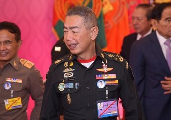 ผบ.ทบ. รับรถเกราะสไตรเกอร์ เป็นมือ2 แต่คุ้มค่า ห่วงเฟคนิวส์ ปล่อยข่าวปลอมเปลี่ยนความคิดคน