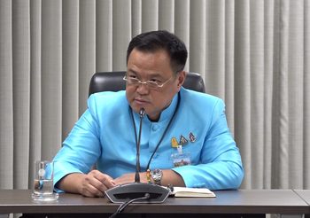 ‘อนุทิน’ ประชุมร่วมเกษตรกร หารือแนวทางปลูกกัญชาทางการแพทย์