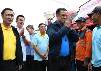 ‘อนุทิน’ บินด่วนไป รพ.สุรินทร์  เร่งกู้วิกฤตขาดน้ำ