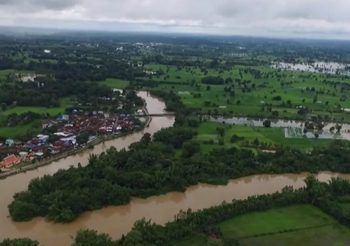 เกิดน้ำป่าไหลหลาก ในหลายจังหวัด ทางภาคเหนือและอีสาน