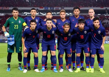 ธีรศิลป์-ศุภณัฏฐ์ โผล่บู๊ยูเออี ! นิชิโนะ แบโผช้างศึกคัดบอลโลก