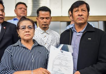 ญาติ ‘นุสรา สุขหน้าไม้’ ฟ้อง ผจก.มรดก และกลุ่มบริษัทคิงพาวเวอร์