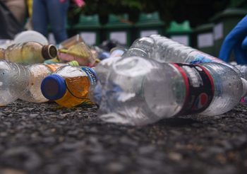 ประมวลภาพ กลุ่ม bangkok river cleanup ลุยเก็บขยะ เนื่องในวัน เวิลด์ คลีนอัพ เดย์