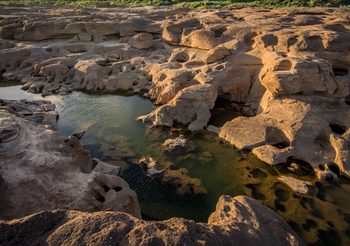 8 สถานที่ เที่ยวอีสาน มหัศจรรย์หนึ่งเดียวของประเทศ