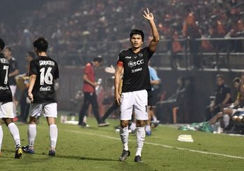 ลือสนั่น! กิเลนจ่อโละ อดิศักดิ์ ไกรษร-ชาริล ชัปปุยส์