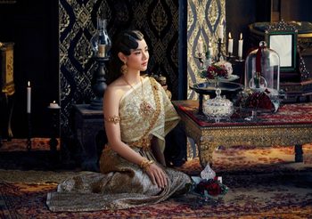 วาววา ณิชารีย์ สวยหรูลุคแม่หญิง กับ ชุดแต่งงานไทยศิวาลัย