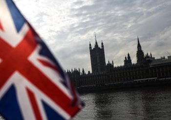 ประธานสภา EU ชี้เห็นพ้องเลื่อนเส้นตาย “เบร็กซิท”