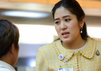 ช่อ พรรณิการ์ เชื่อ ‘ชิมช้อปใช้’ ไม่ช่วยกระตุ้นเศรษฐกิจ ให้ คะแนน 2 จากเต็ม 100
