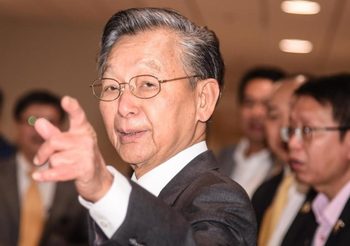 ชวน สั่งสอบ มงคลกิตติ์ หลังพกสารตั้งต้นระเบิดเข้าสภา เจ้าตัวลั่นถ้าผิดโดนจับแล้ว
