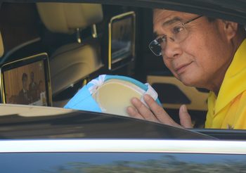 นายกฯ เป็นประธานกิจกรรม จิตอาสาพัฒนาปรับภูมิทัศน์