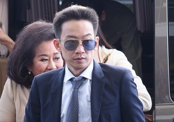 รอด!! ศาลยกฟ้อง ‘โอ๊ค พานทองแท้’ คดีทุจริตกรุงไทย