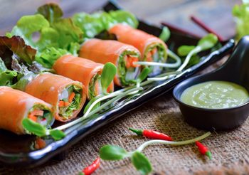 20 เมนูลดน้ำหนัก แคลอรี่น้อย มื้อเย็นกินอะไรดี คิดไม่ออกเลือกได้เลย