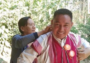 หวยออก ที่ มานพ คีรีภูวดล ส.ส.ชาวเขา นั่งเก้าอี้ ส.ส. แทน ธนาธร