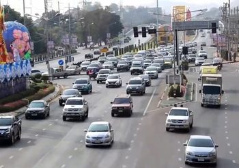 ปชช.ทยอยขึ้นภาคเหนือ ‘สะพานเดชาติวงศ์’ ปริมาณรถเริ่มหนาแน่น