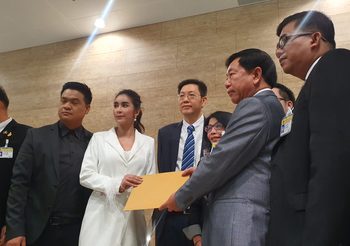 ‘ใหม่ สุคนธวา’ ร้อง กมธ.การคุ้มครองผู้บริโภค กรณีรถหรูป้ายแดงมีปัญหา