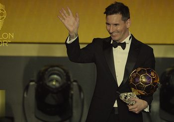 เมสซี่ ฟาดรางวัล บัลลง ดอร์ สมัย 6 หลังห่างหายไป 3 ปี, ฟาน ไดก์ คว้าอันดับ 2