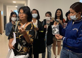 ผู้เสียหาย ถูกหลอกรับงานบรรจุสบู่ ก่อนถูกเบี้ยวค่าจ้างและเงินมัดจำคืน